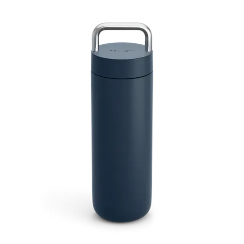 Sport-Flasche mit Tragegriff